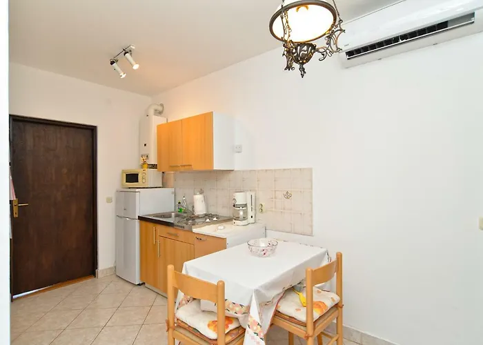 Sinisa 1925 * 반졸레