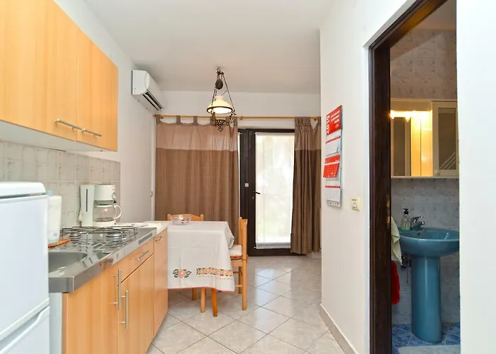 Sinisa 1925 * 반졸레