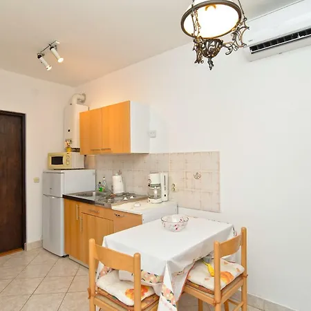 Sinisa 1925 * Banjole