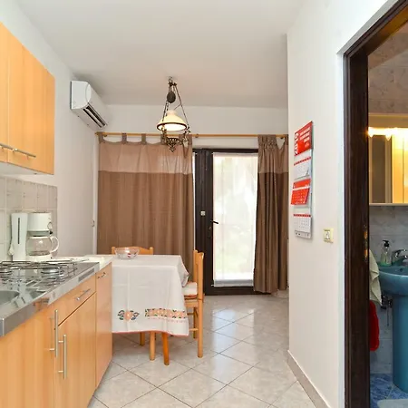 Sinisa 1925 * Banjole